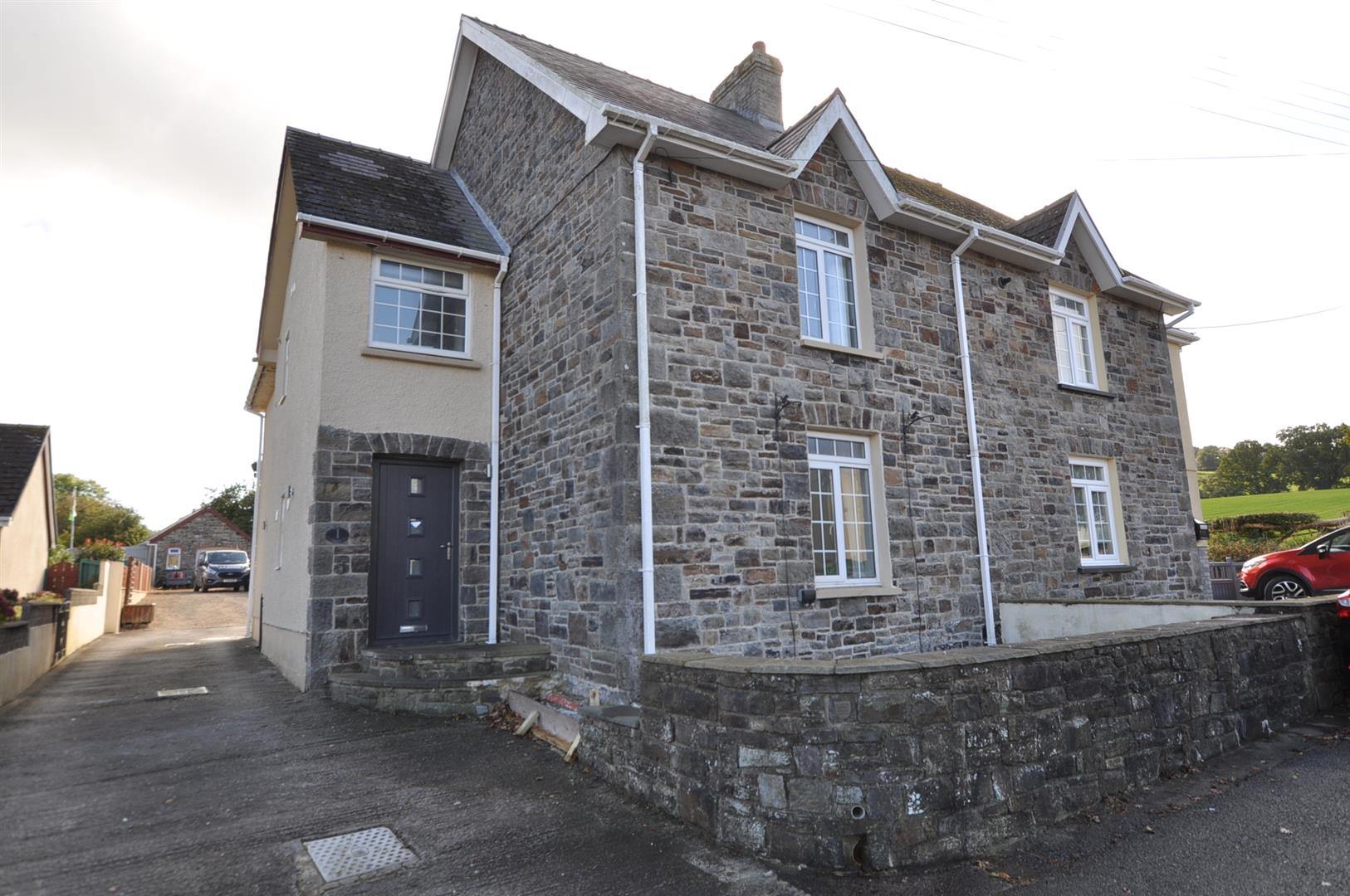 Terry Thomas & Co Estate Agents in Carmarthenshire West Wales